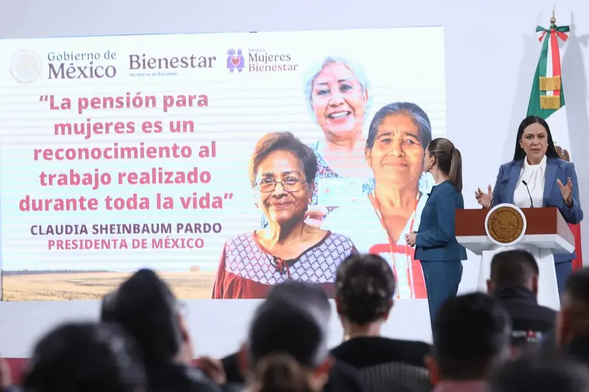Anuncia presidencia de la república recursos para Pensión Mujeres Bienestar
