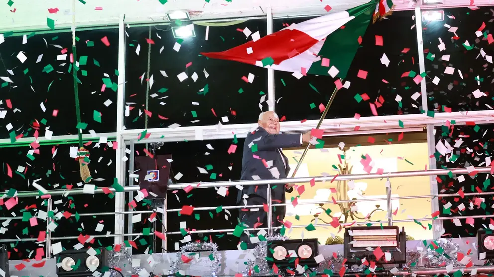 Se recordó a cada una y uno a los héroes que nos dieron patria, libertad y soberanía.