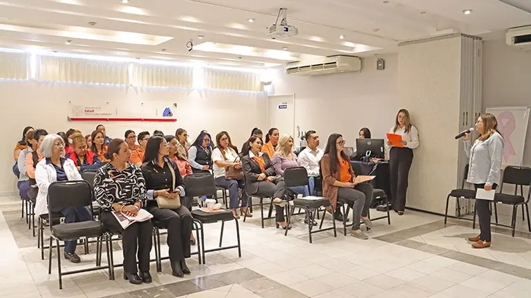 Realizan taller para promover espacios laborales libres de violencia en BCS
