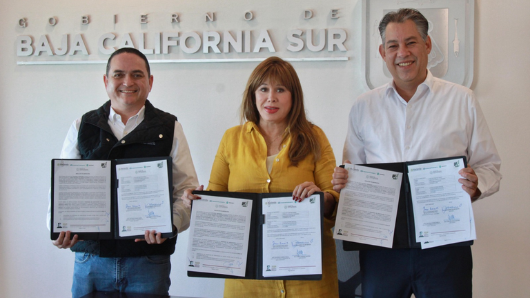 Firman SETUE y NAFIN–Bancomext convenio para fortalecer al sector empresarial de BCS