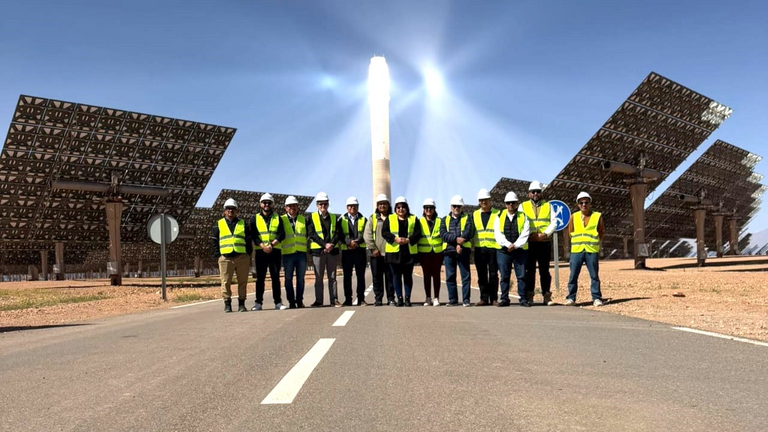 Gobierno analiza instalación de centrales termosolares