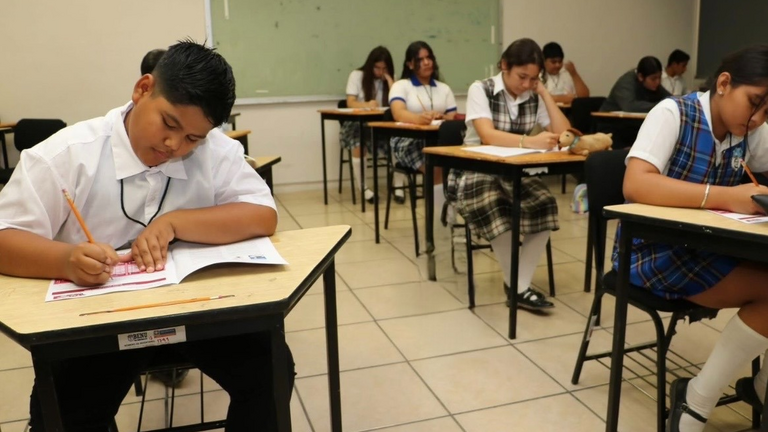Más de 14 mil alumnos participan en Olimpiada del Conocimiento