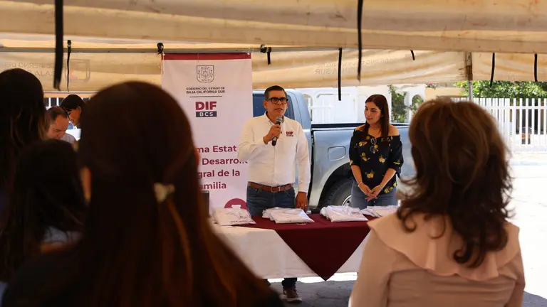 SEDIF entrega 419 uniformes a su personal