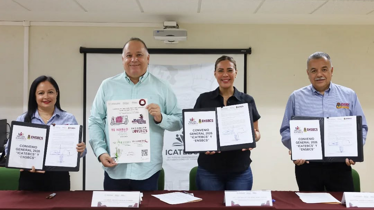 ICATEBCS firma convenio con Escuela Normal Superior