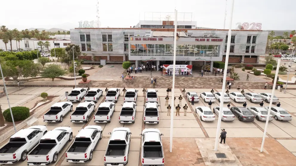 Fortalecen a la Procuraduría de Justicia del Estado con 26 vehículos