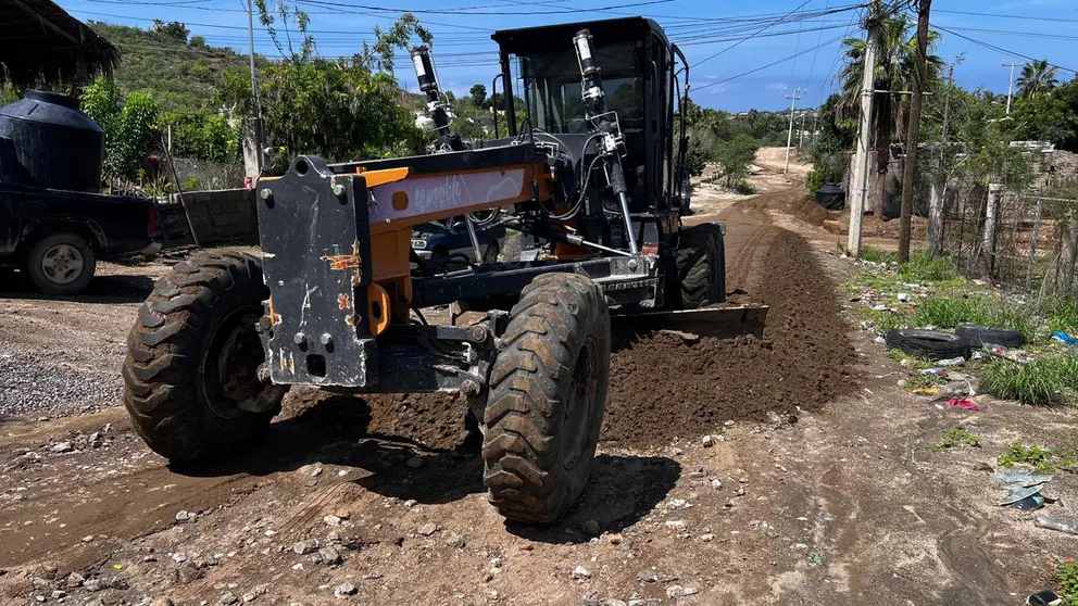 El Ayuntamiento puso en marcha la rehabilitación en Todos Santos y San Blas.