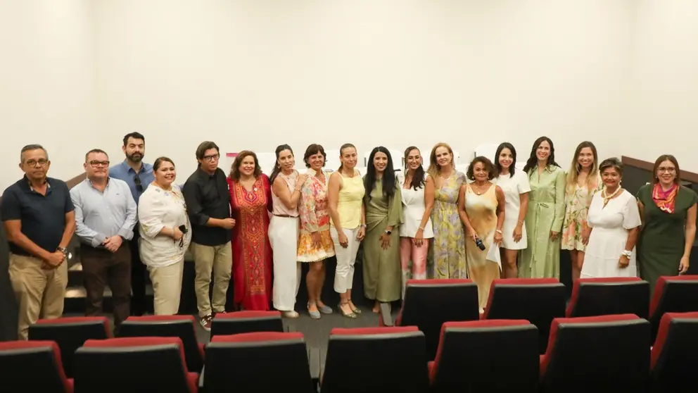 Ayuntamiento de La Paz y AFEET promueven liderazgo de mujeres en el turismo.